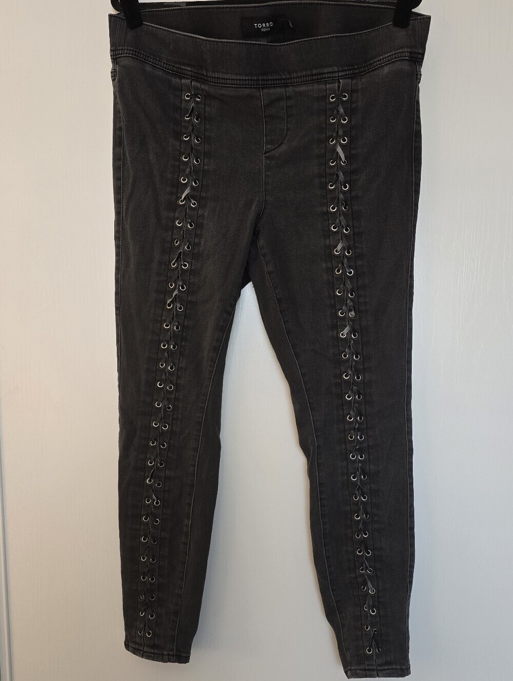 Torrid - (Plus-Size)  Lace-Up Front Skinny Jeans Pull-On Comfort Waist
